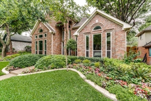 #BRYJO 1726-singing-hills-dr-garland-tx-High-Res-1