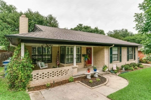 #BRYJO 6131-ravendale-ln-dallas-tx-High-Res-2